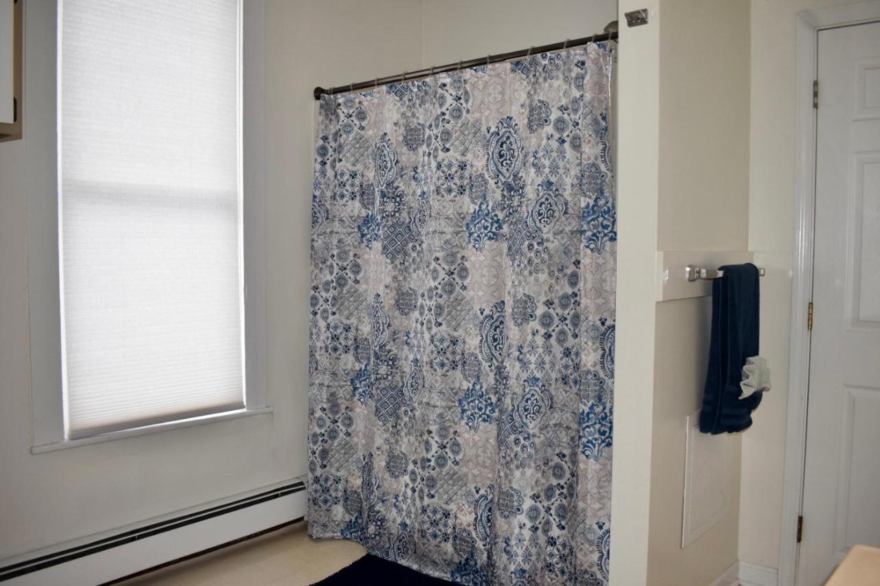 AdrianCozy 2Nd Story Flat Near Downtown公寓 外观 照片